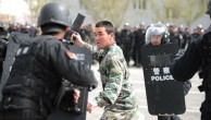 喀什莎车警察遭到袭击两人死伤 新疆严惩违规维族干部及教师