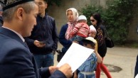中国要求哈萨克族国民交回护照 数十万人无法与家人团聚