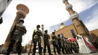 خىتاي ئۇيغۇر ئىلىدىكى ساقچى، بىڭتۇەن ۋە يەرلىك ئورگانلارغا 10 مىڭ خىزمەتچى قوبۇل قىلىدىغانلىقىنى ئېلان قىلدى