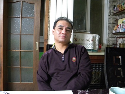 el-profesor-ilham-tohti-en-su-casa