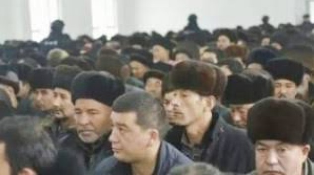 ÃİN, TOPLAMA KAMPLARINA YÃNELİK ULUSLARARASI TEPKİLERE KILINI BİLE KIPIRDATMIYOR