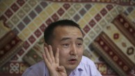 抗议新疆拘留营的哈萨克活动人士在阿拉木图被捕