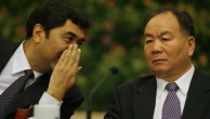 前新疆区主席努尔-白克力敏感时刻遭“双开”