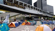 Hong Kong’da göstericiler yeniden meydanlarda