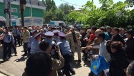KAZAKİSTAN’İN  ÇİN’E TOPRAK KİRALAMA KARARI ALMA-ATA’DA   PROTESTO  EDİLDİ