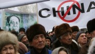 KAZAKİSTAN NİHAYET UYANDI : YABANCILARA( ÇİNLİLERE)TOPRAK SATIŞINI  YASAKLADI